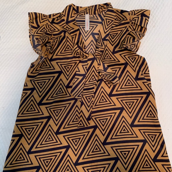 Patterned Blouse - Picture 1 of 1